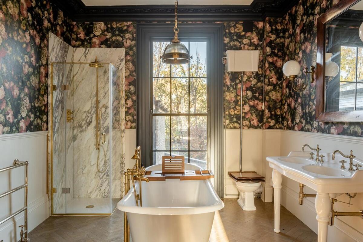Luxury Town House In The Heart Of Clapton Apartment *